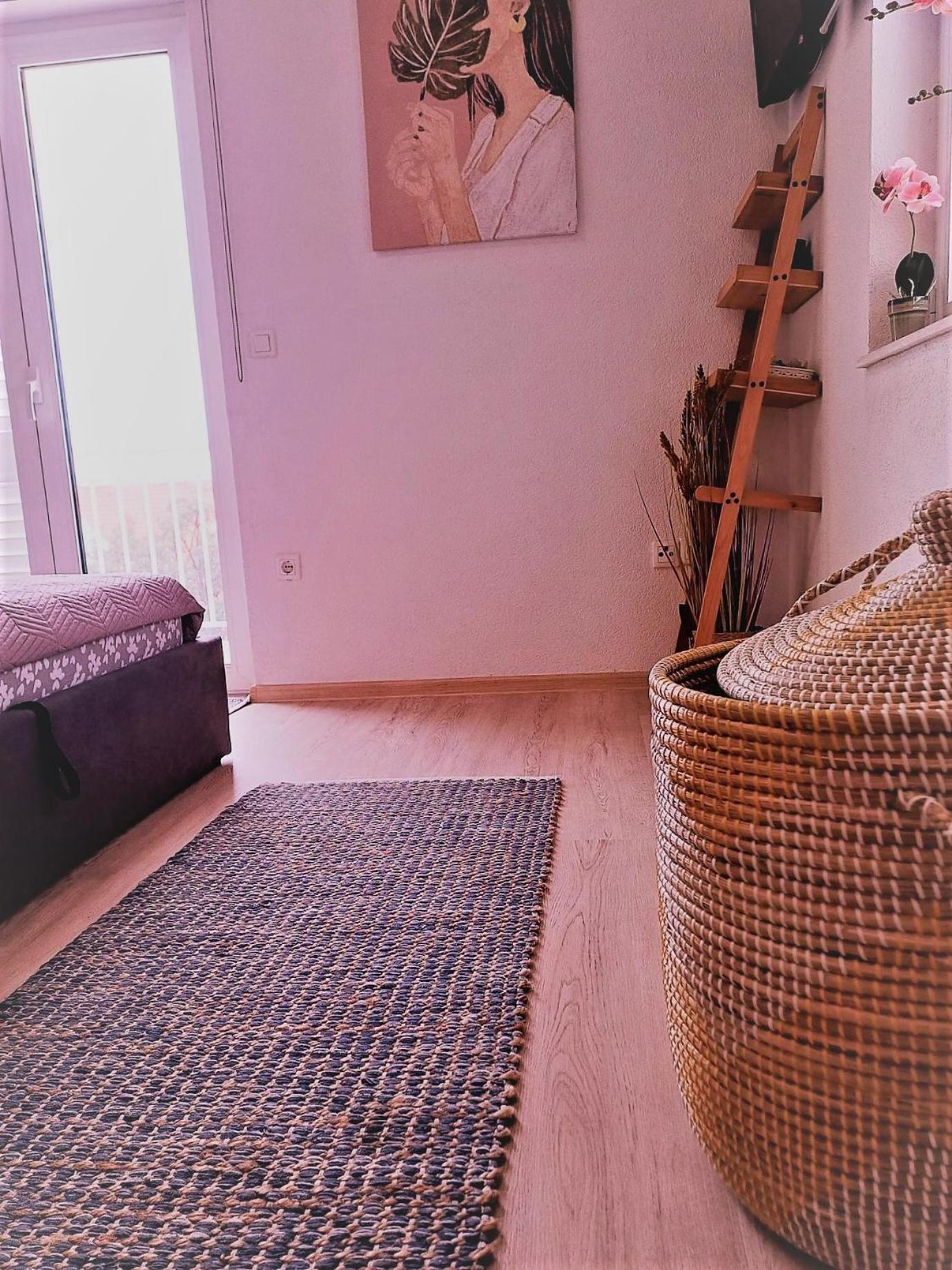 Apartments Joy تْسافتات المظهر الخارجي الصورة