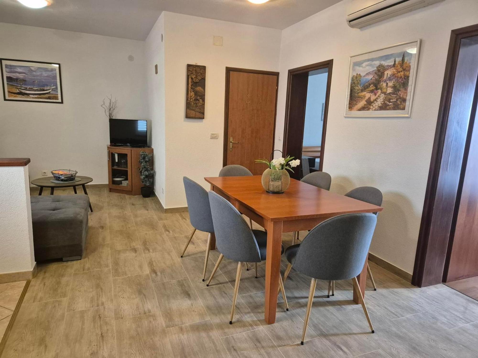 Apartments Joy تْسافتات المظهر الخارجي الصورة