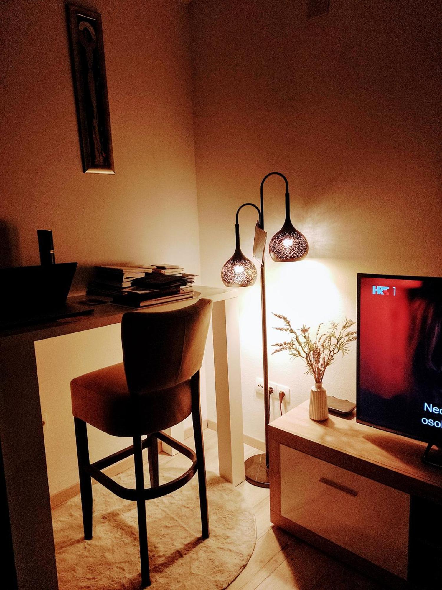 Apartments Joy تْسافتات الغرفة الصورة